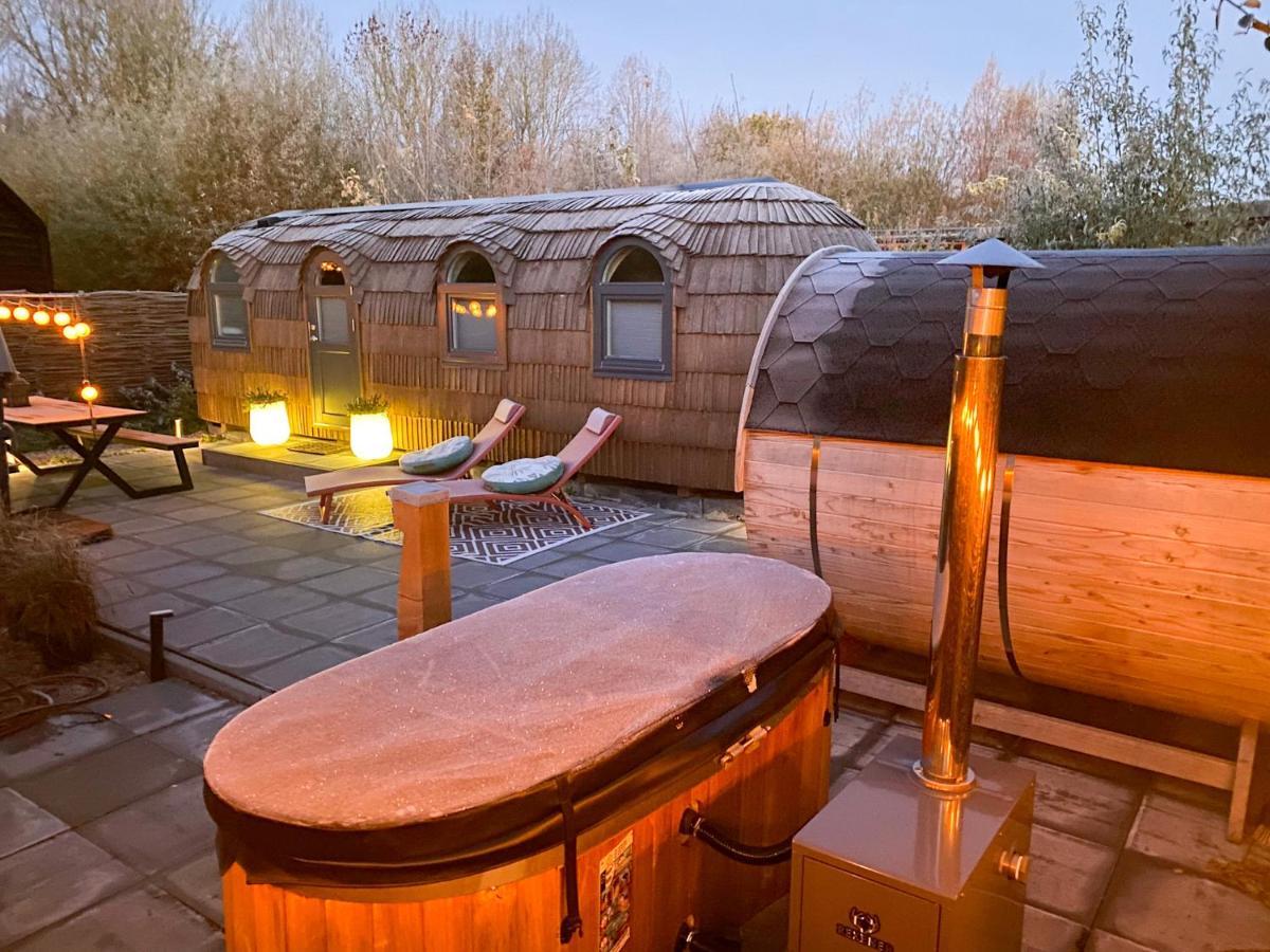 Bed & Wellness Klein Knorrestein With Private Hottub And Sauna And Tandembike Rental Included In Price アルメール エクステリア 写真