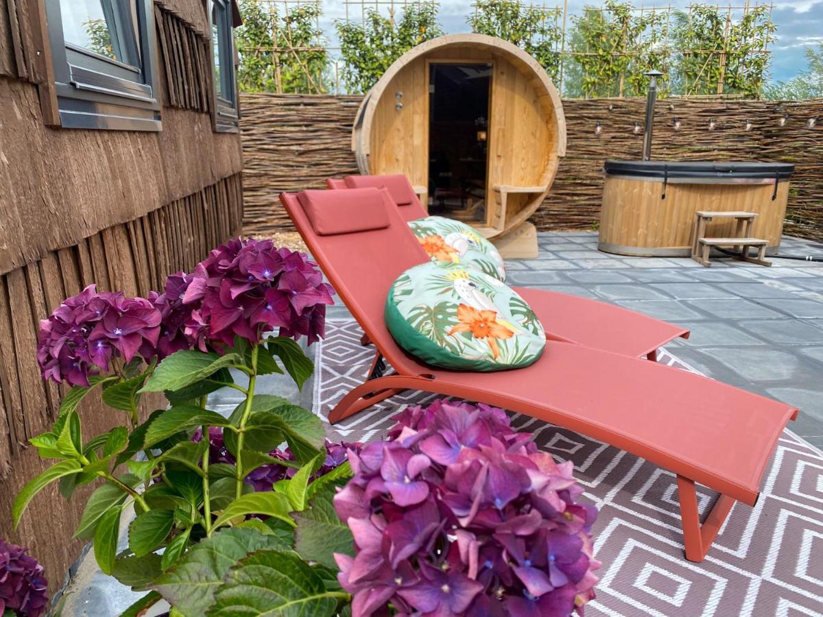 Bed & Wellness Klein Knorrestein With Private Hottub And Sauna And Tandembike Rental Included In Price アルメール エクステリア 写真